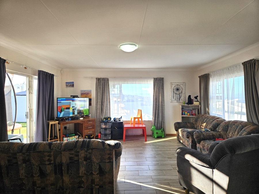 9 Bedroom Property for Sale in Ferreira Town Eastern Cape